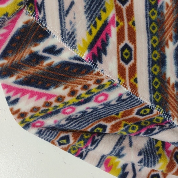 Eddie Bauer Women's Quest Fleece Aztec Southwestern 1/4 Zip LS - Picture 5 of 12